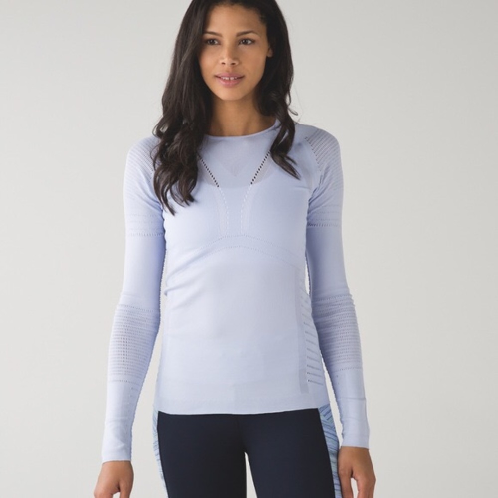 EUC lululemon light speed long sleeve size